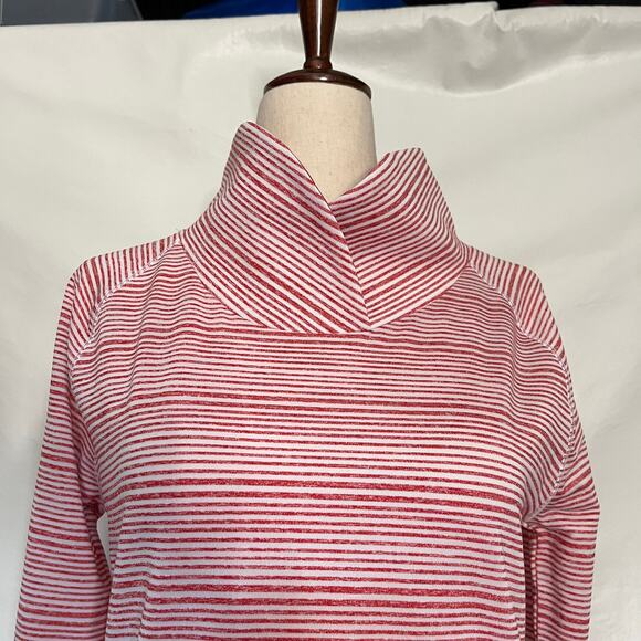 Under Armour Funnel Neck Womens Top Size XS Athleisure Stripe Pullover Cold Gear - Picture 3 of 13